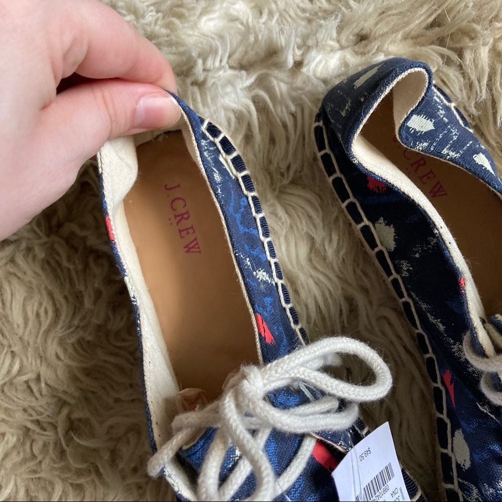 J. Crew blue ikat print espadrilles shoes women's 7 NWT - Picture 5 of 8